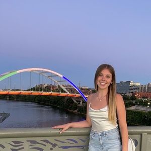 Meet your Posher, Mackenzie